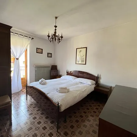 Apartment Vecchio Mulino's Flat-2 Bedrooms Flat Entracque