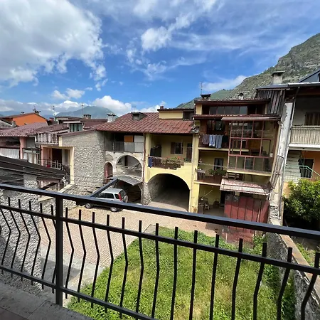 Vecchio Mulino's Flat-2 Bedrooms Flat Apartment Entracque
